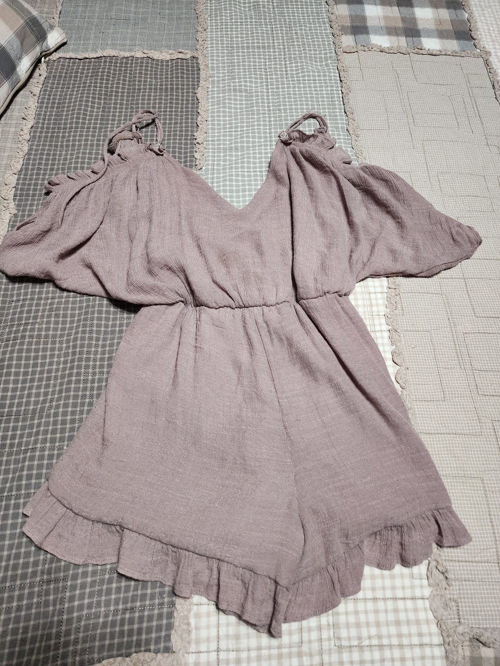 Wishlist Mauve Ruffle Romper with V-Neck